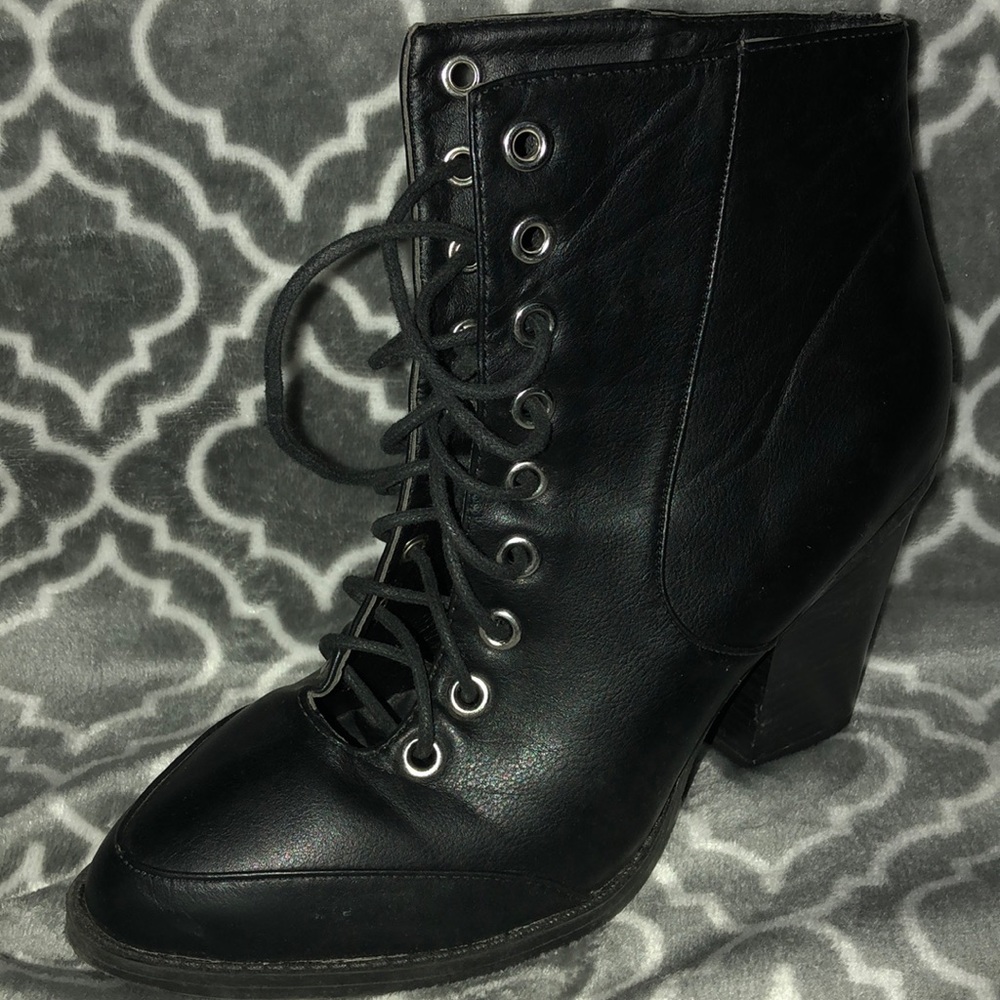 Shose